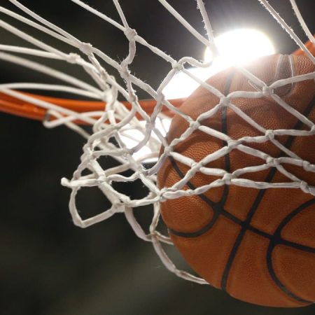 Shooting The Basketball – Kyle Korver Mechanics Breakdown